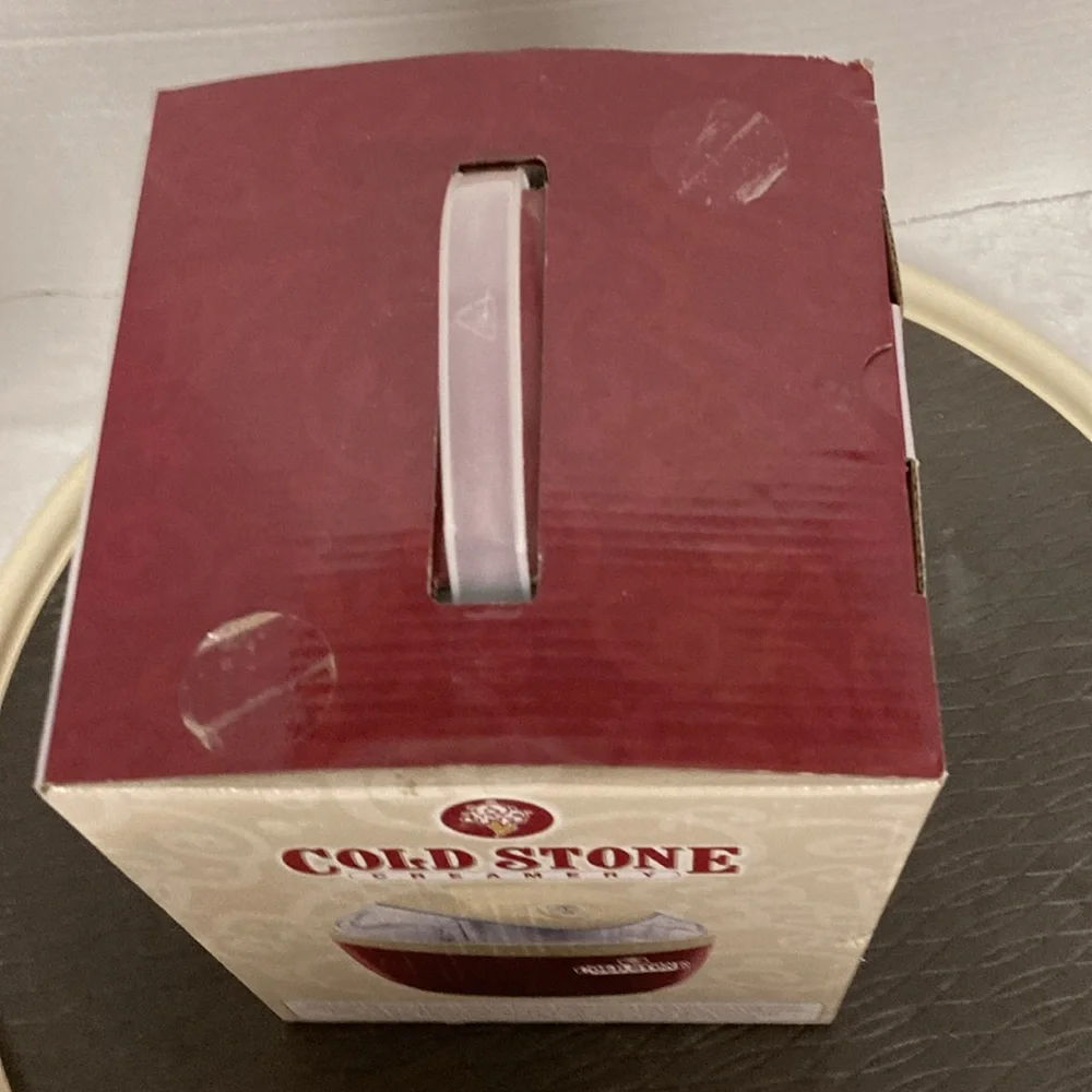 Cold Stone Creamery Ice Cream Maker Automatic 1 Pint Makes in 15 Minutes New